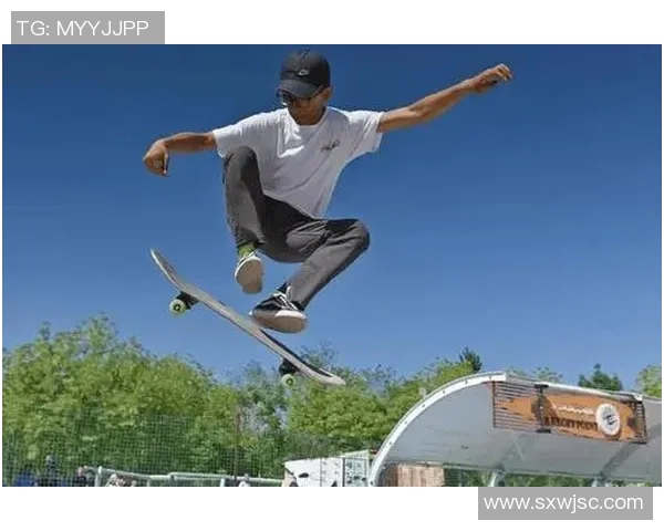 杭州滑板队在极限运动联赛中以87分稳居积分榜首位